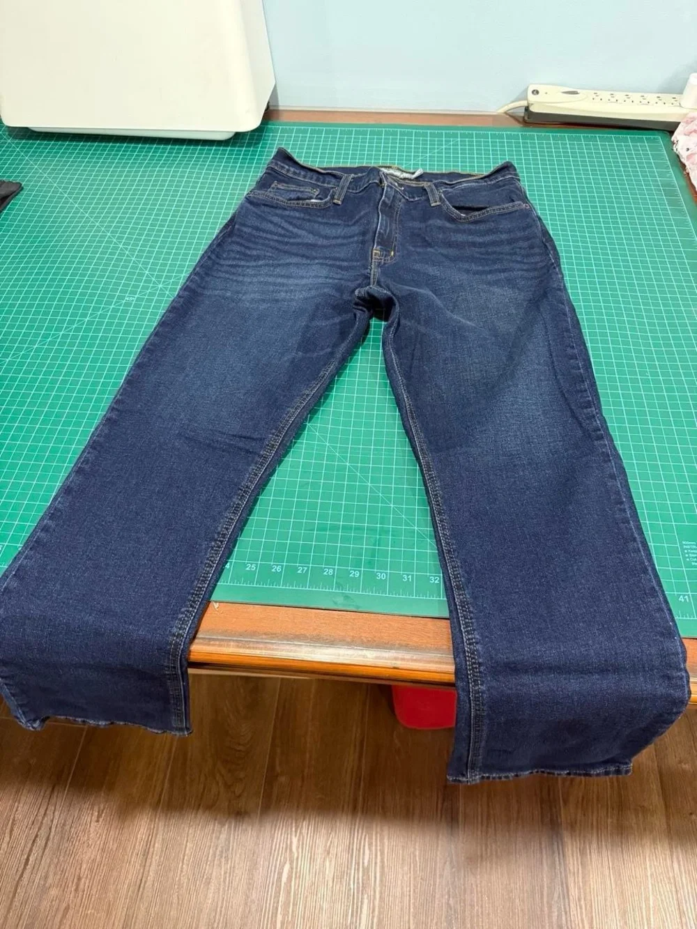 Men's Straight-Leg Dark Blue Jeans